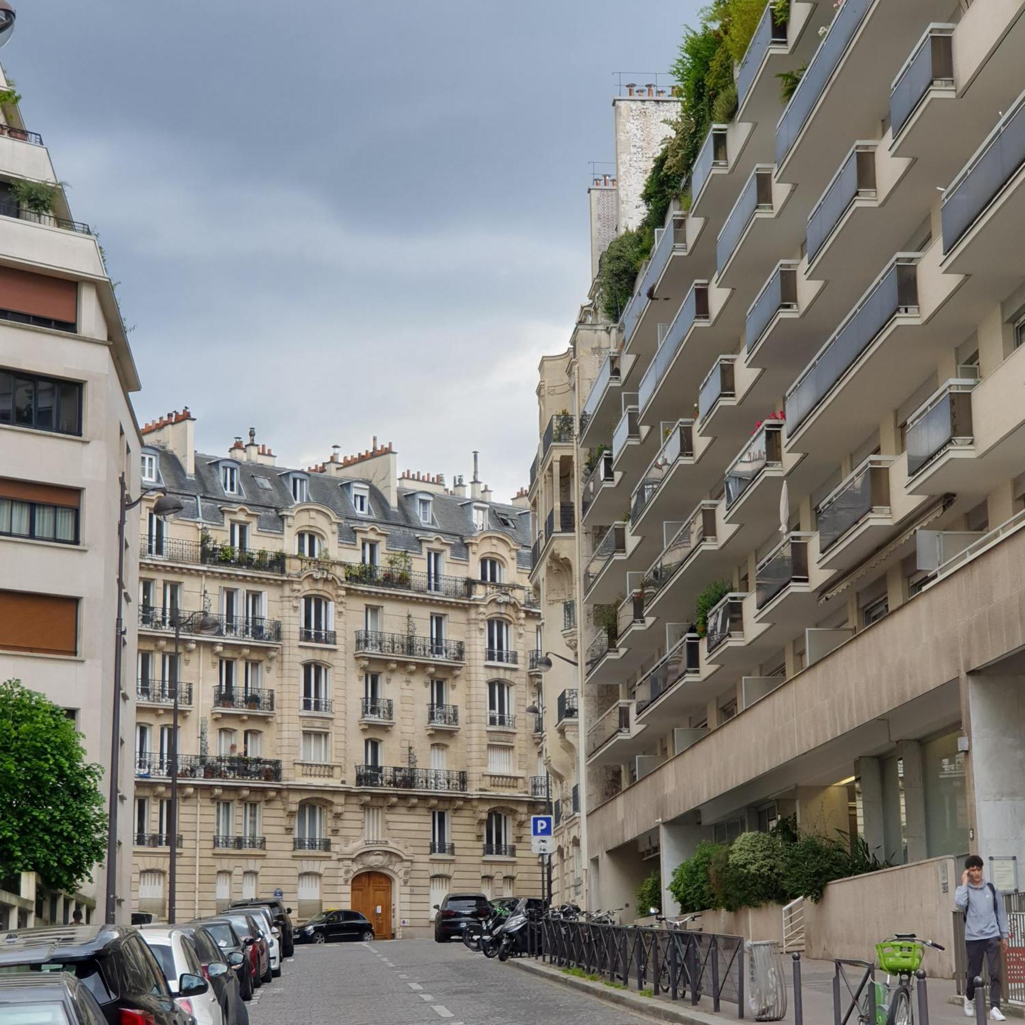 Studio Eiffel Tower Trocadero Paris Exterior photo